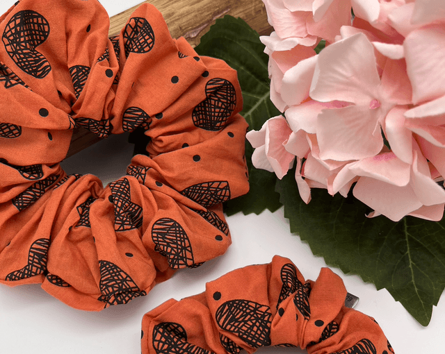 Scrunchie Haargummi orange Herz