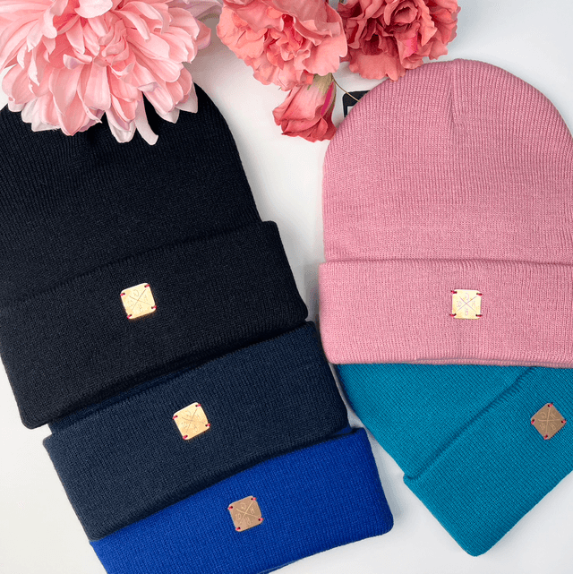 Beanie schwarz blau türkis rosa 